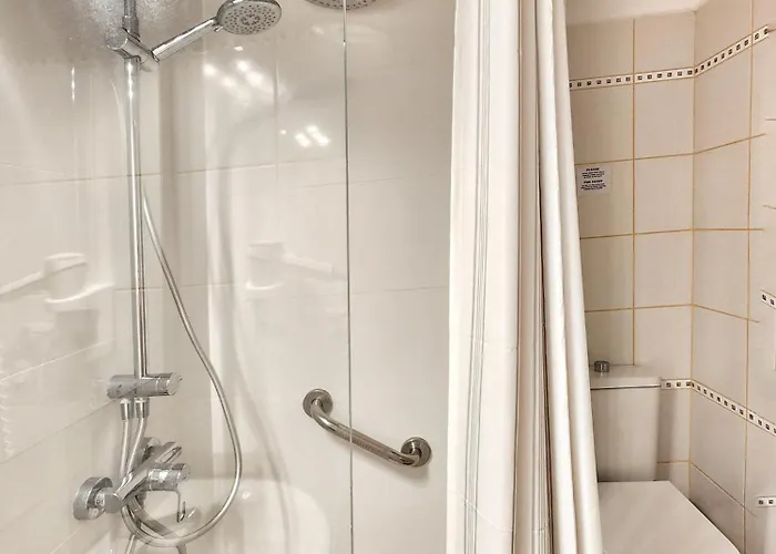 Sunrise Serenity In 拉克鲁斯